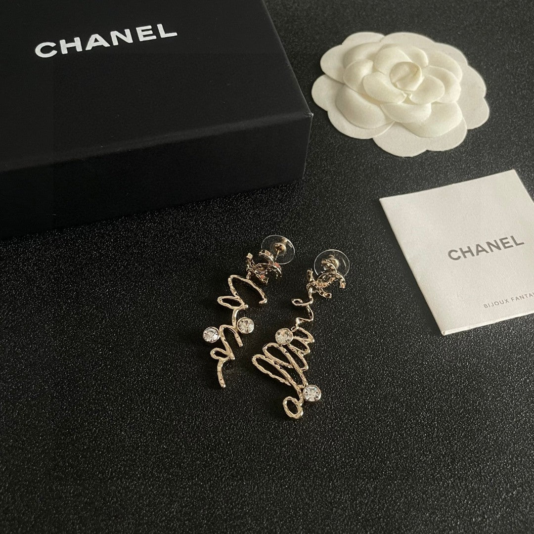Double-C Emblem Statement Earrings in Polished Metal-Tone – Design 076 front product view
