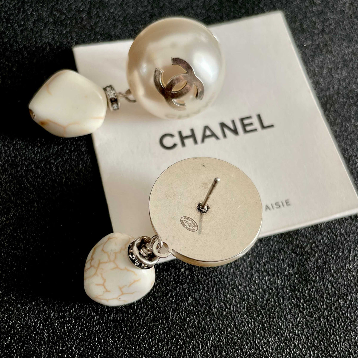Double-C Emblem Pearl-Detail Statement Earrings – Pearl Detail – Design 032 main product view