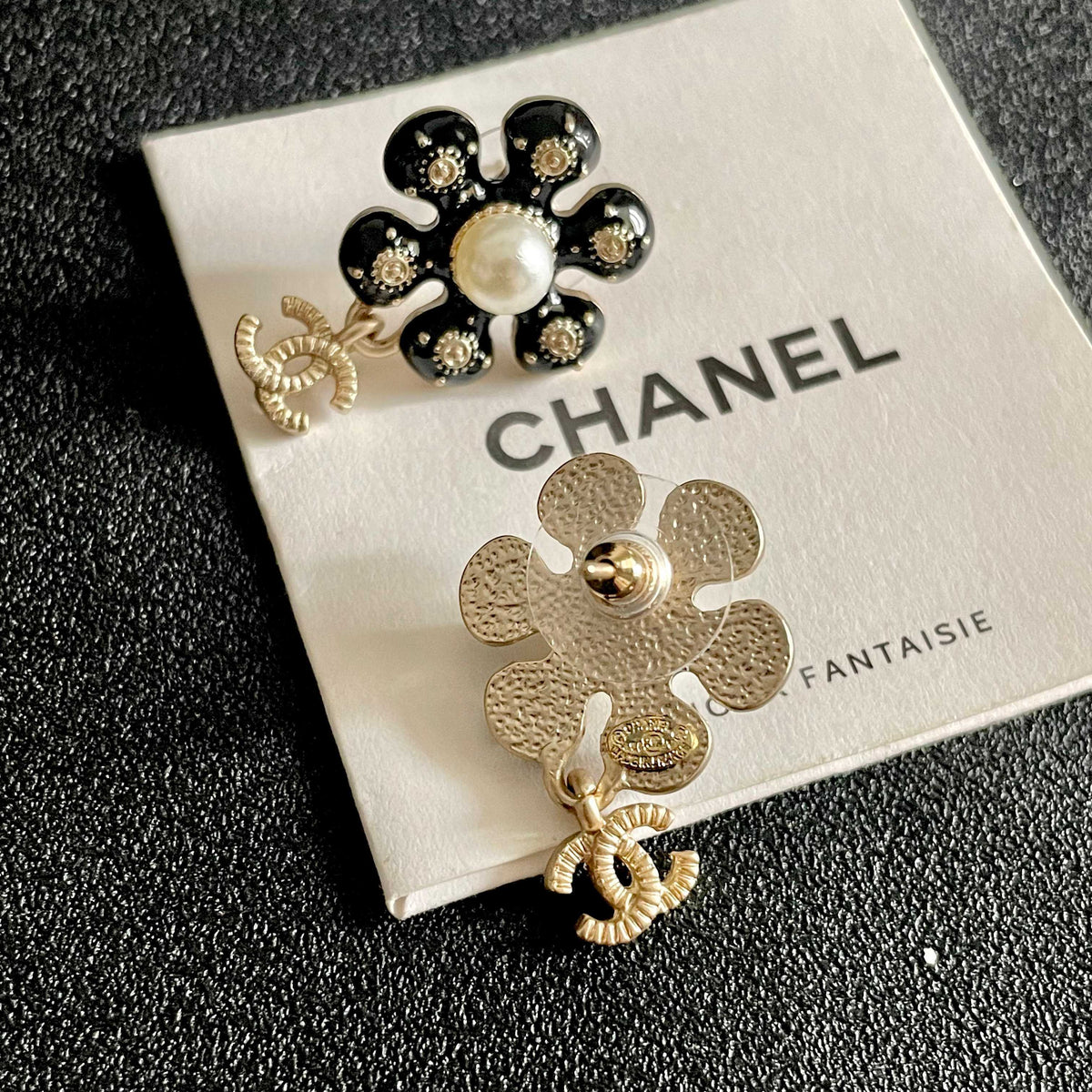 Camellia Stud Earrings in Polished Metal-Tone – Camellia Detail – Design 052 main product view