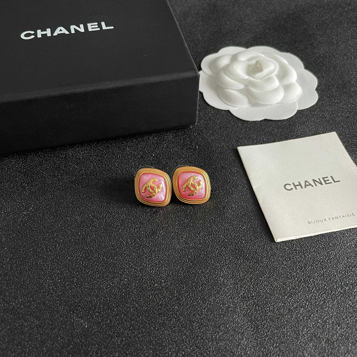 Double-C Emblem Stud Earrings in Polished Metal-Tone – Design 430 styled product view