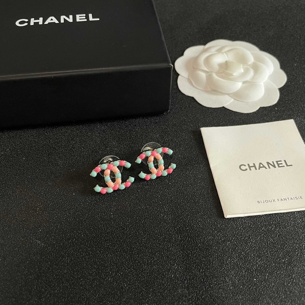 Double-C Emblem Stud Earrings in Polished Metal-Tone – Design 136 styled product view