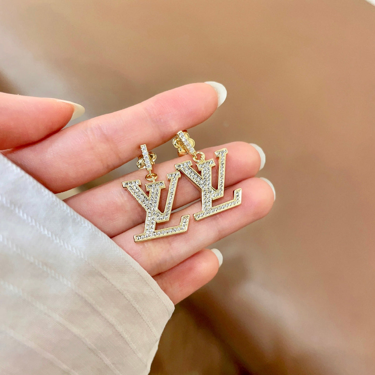 Geometric Emblem Stud Earrings in Polished Metal-Tone – Design 009 side detail