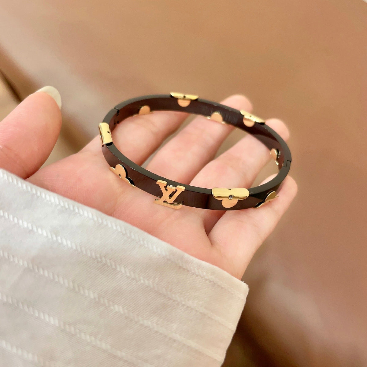 Geometric Emblem Bangle in Polished Metal-Tone – Design 001 detail view
