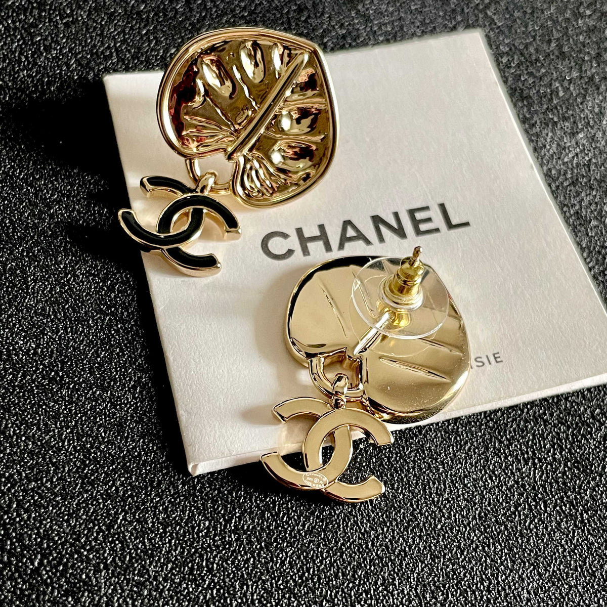 Double-C Emblem Statement Earrings in Polished Metal-Tone – Design 006 main product view