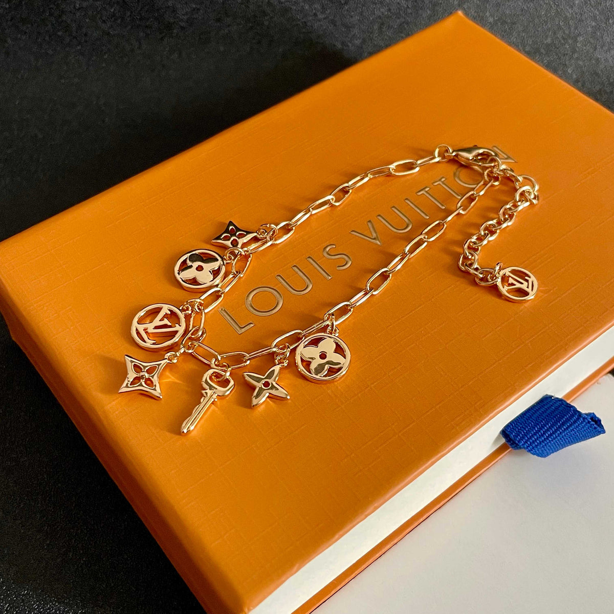 Geometric Emblem Bracelet in Polished Metal-Tone – Design 002 main product view