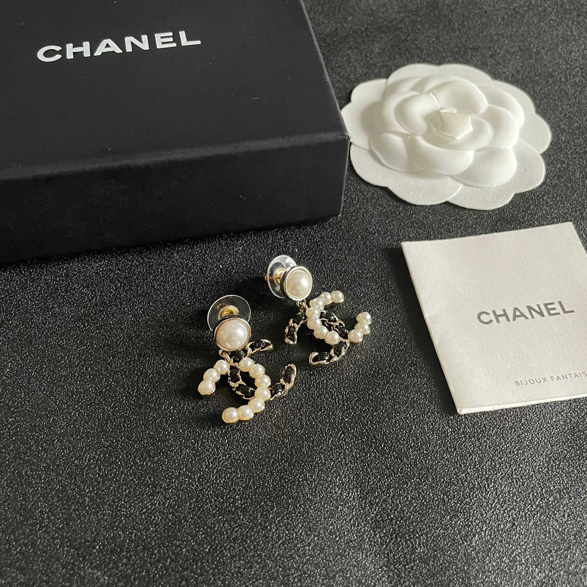 Double-C Emblem Stud Earrings in Polished Metal-Tone – Design 094 styled product view