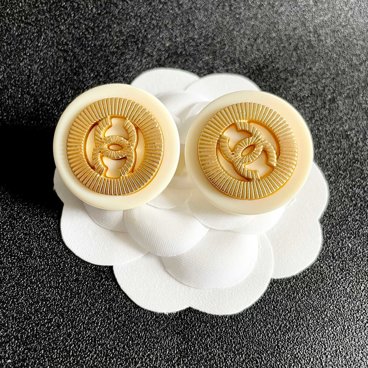 Double-C Emblem Stud Earrings in Polished Metal-Tone – Design 009 front product view