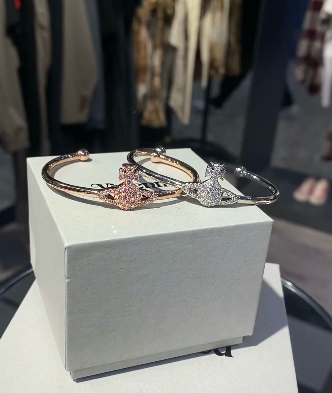 Orb Bangle in Gold-Tone side detail