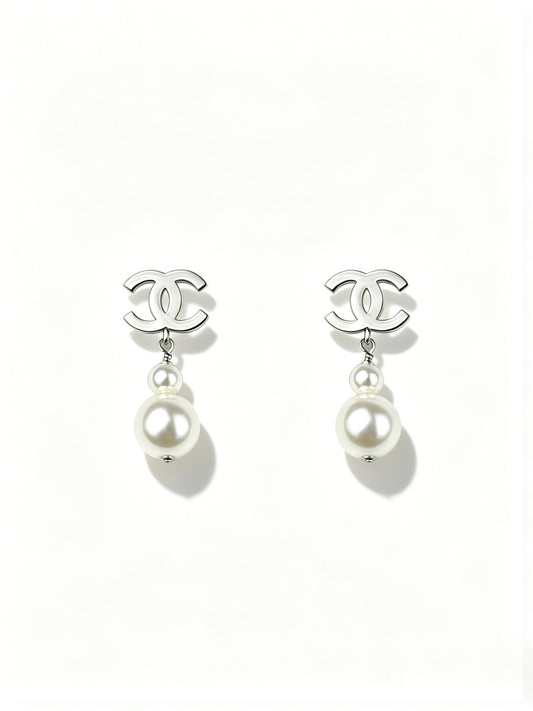 Double-C Emblem Pearl-Detail Statement Earrings – Pearl Detail – Design 025 main product view