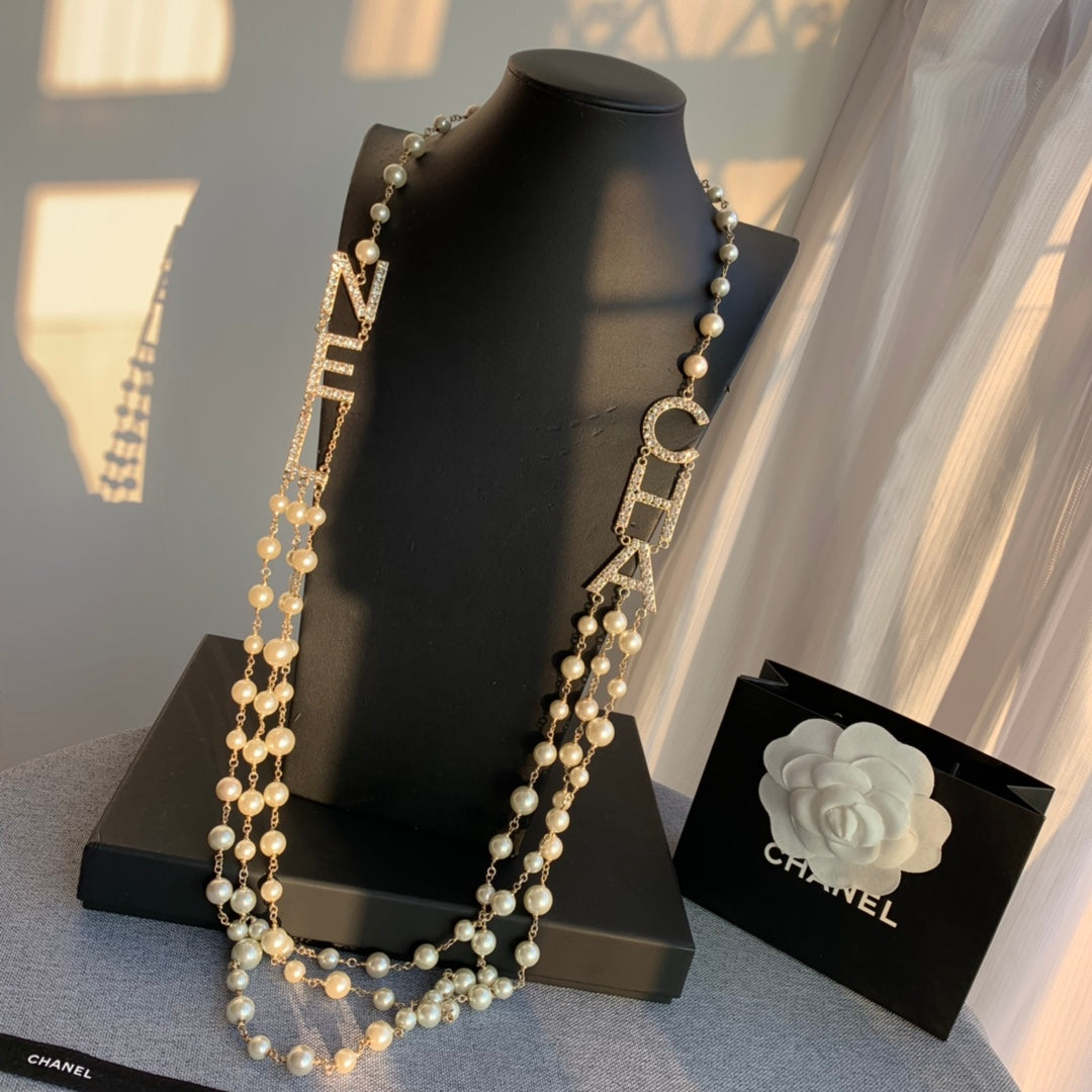 Letter Pearl-Detail Pendant Necklace – Pearl Detail – Design 006 main product view