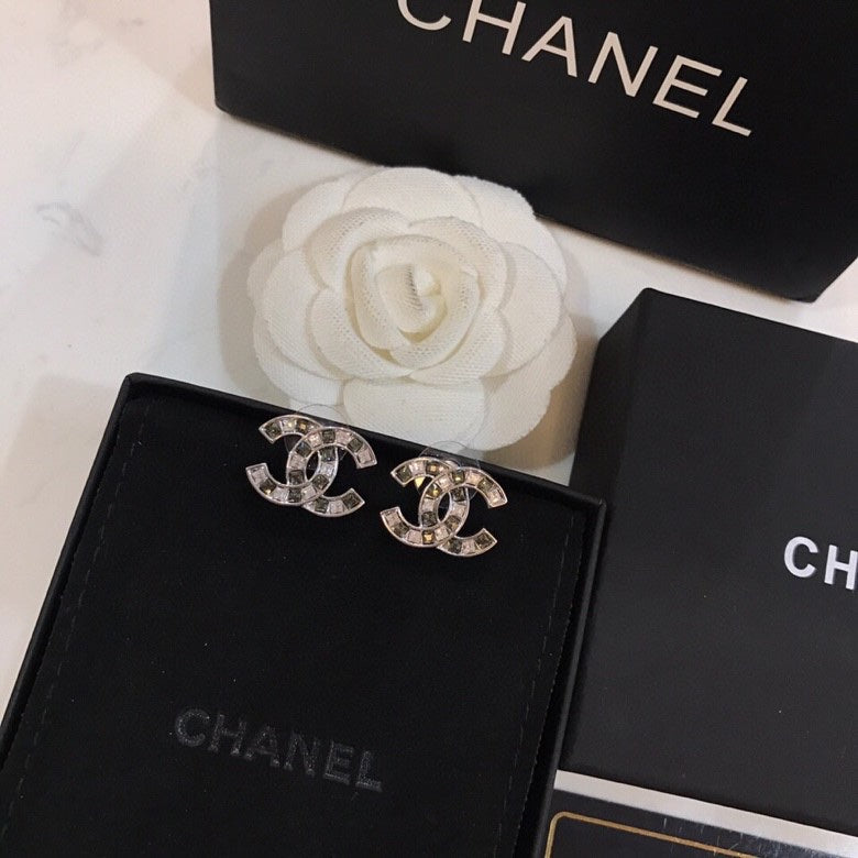 Double-C Emblem Stud Earrings in Polished Metal-Tone – Design 380 styled product view