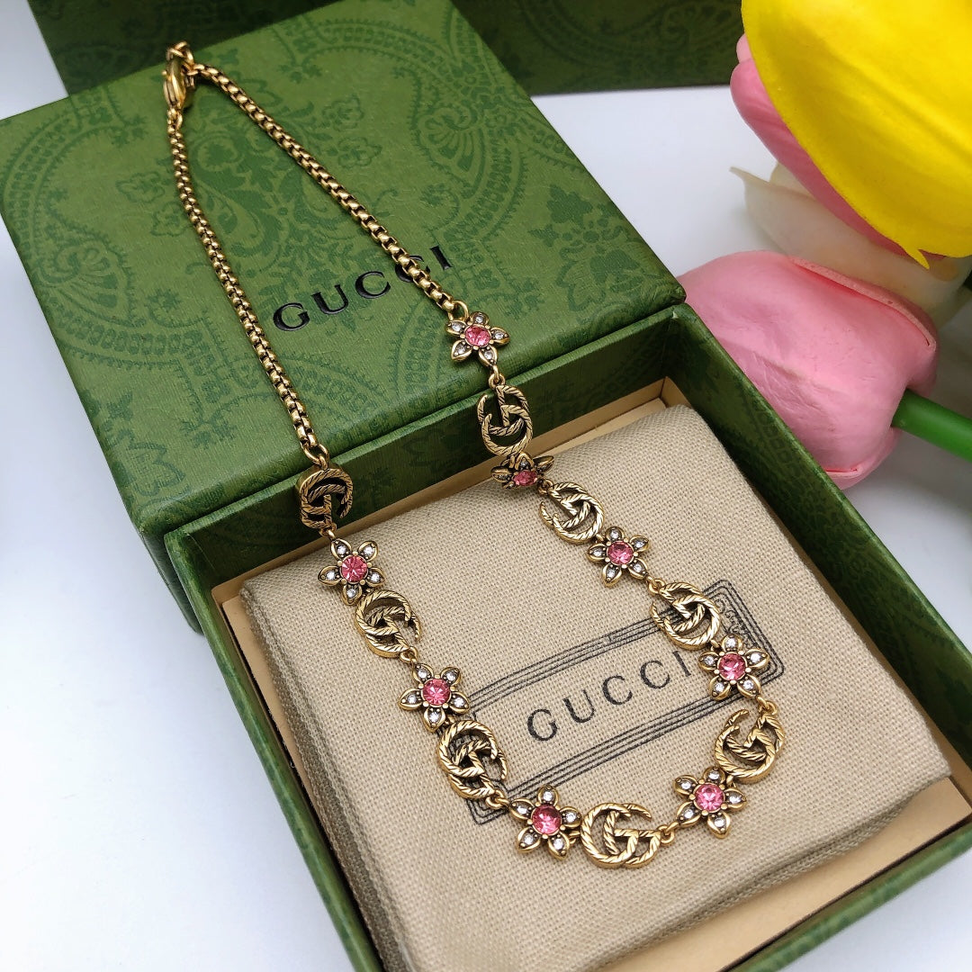 Geometric Emblem Pendant Necklace in Polished Metal-Tone – Design 002 close-up detail