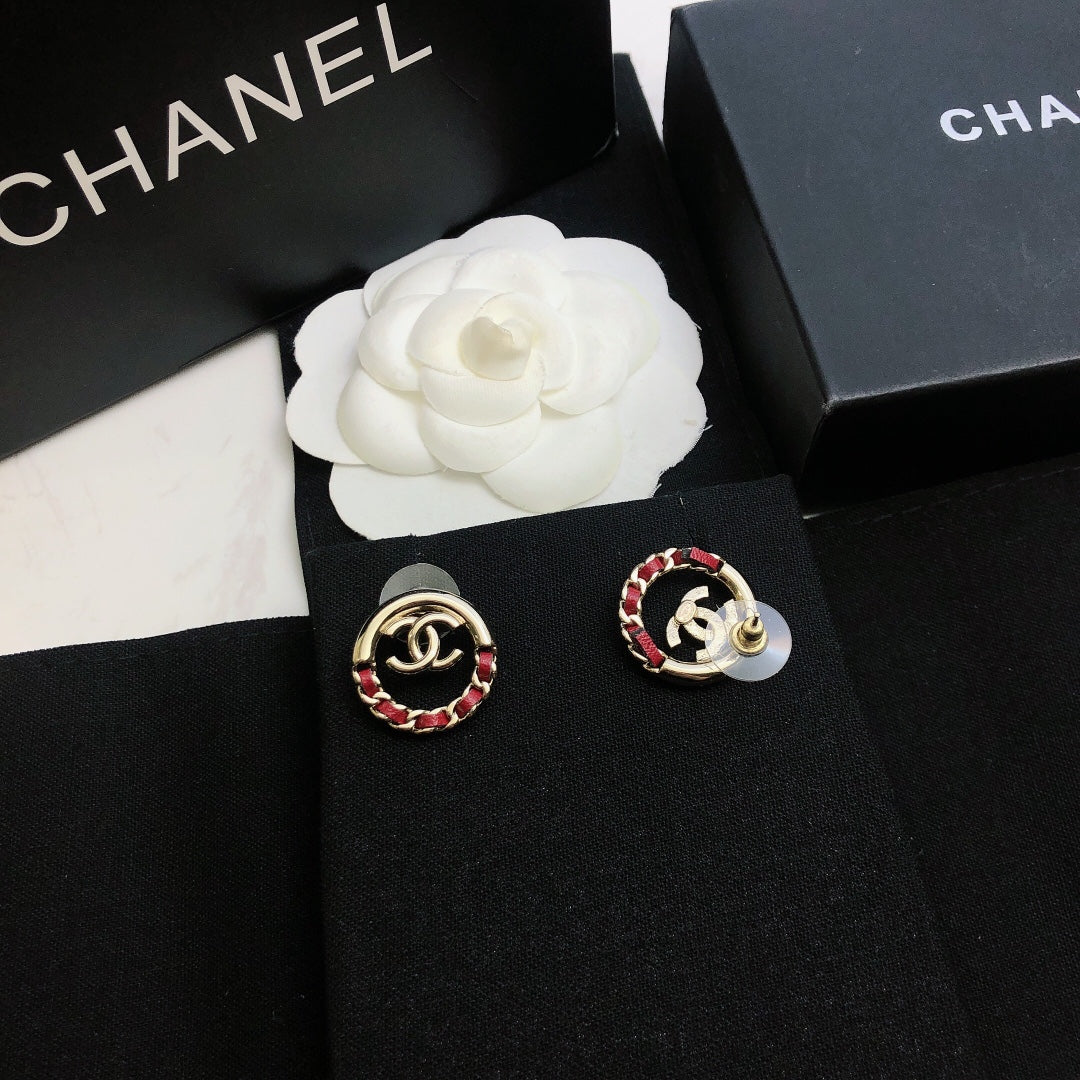 Signature Emblem Statement Earrings in Gold-Tone – Design 016 side detail