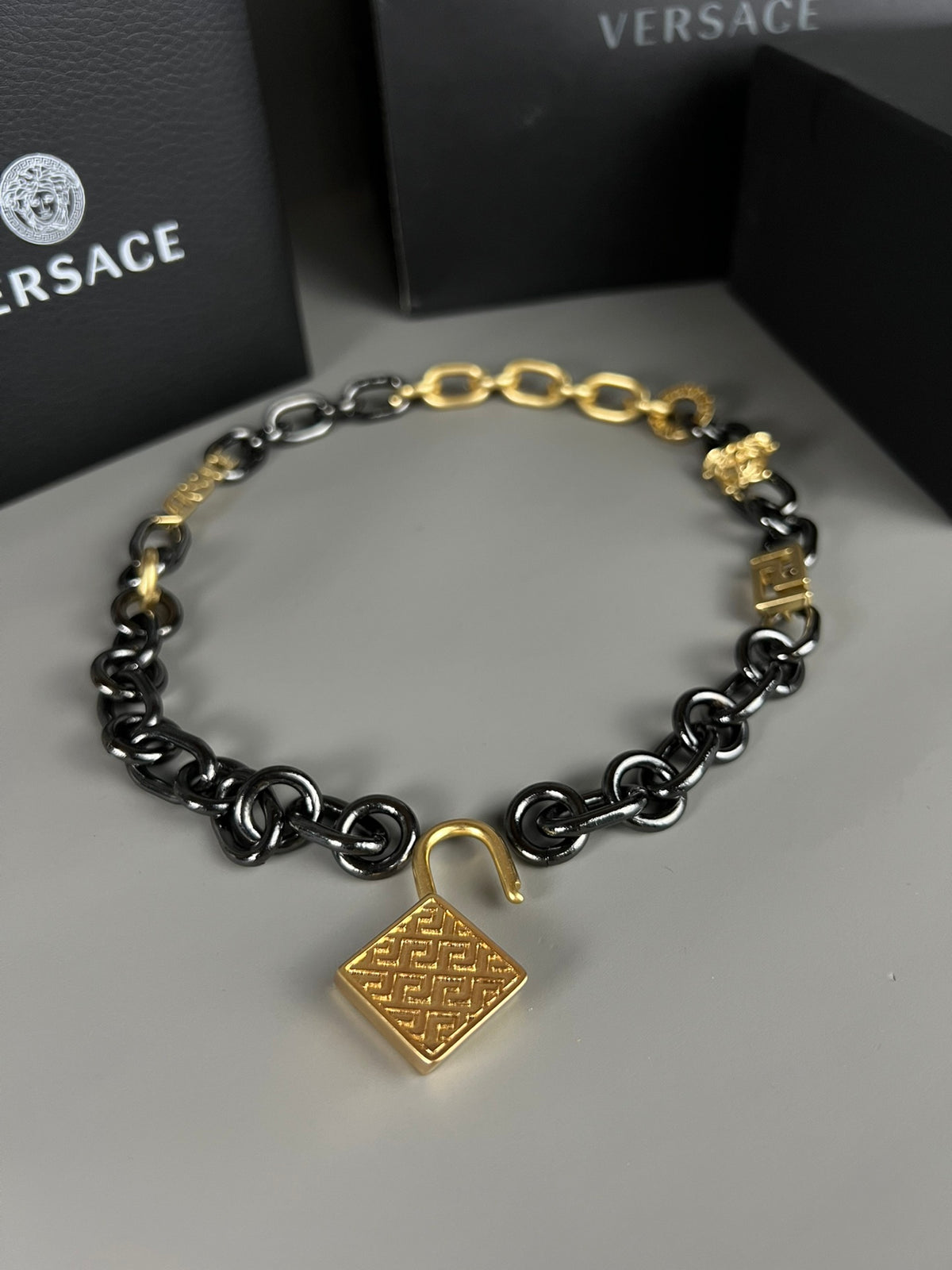 Medusa Head Pendant Necklace in Polished Metal-Tone – Design 05 front product view