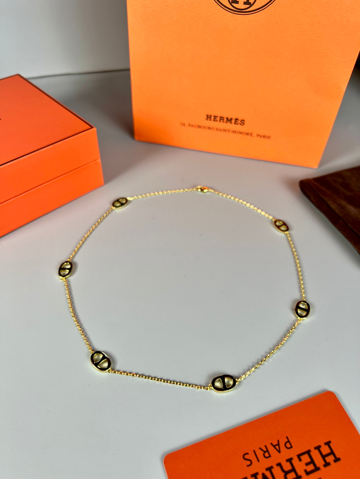 Toggle Pendant Necklace in Polished Metal-Tone – Toggle Detail – Design 011 main product view
