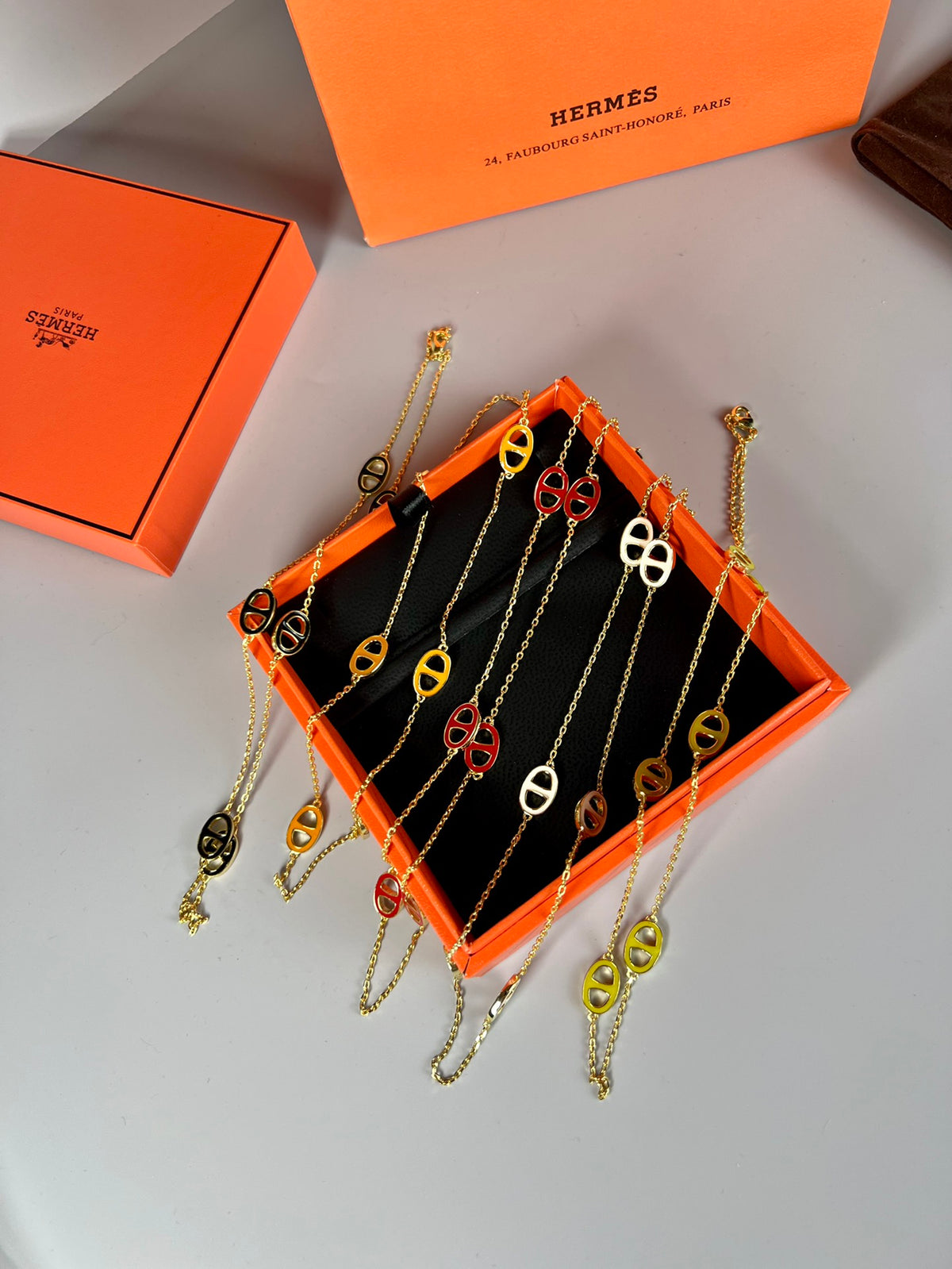 Toggle Pendant Necklace in Polished Metal-Tone – Toggle Detail – Design 011 front product view