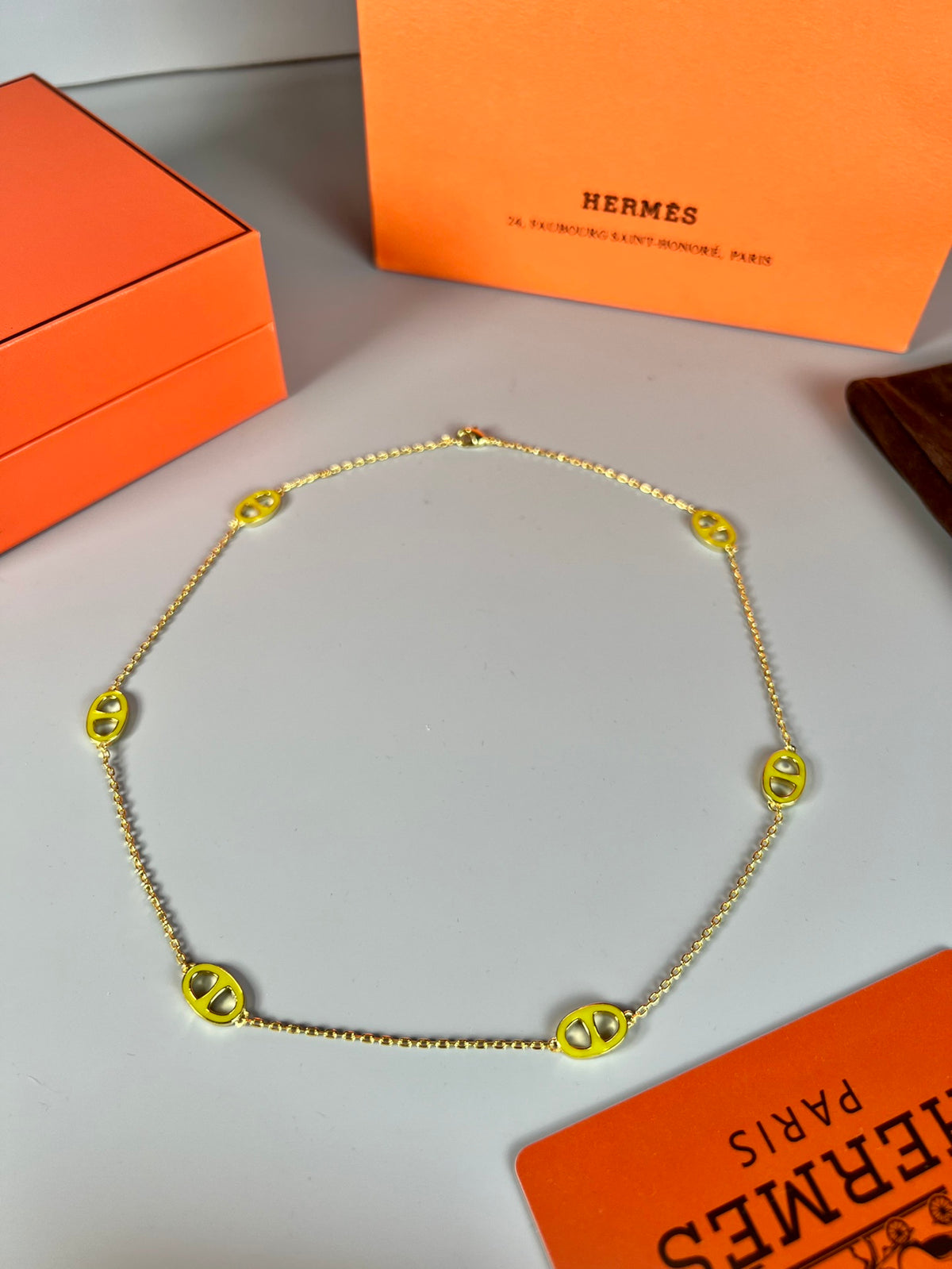 Toggle Pendant Necklace in Polished Metal-Tone – Toggle Detail – Design 011 side detail