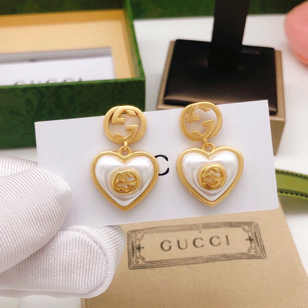 Heart Stud Earrings in Silver-Tone – Crystal Detail – Design 002 main product view