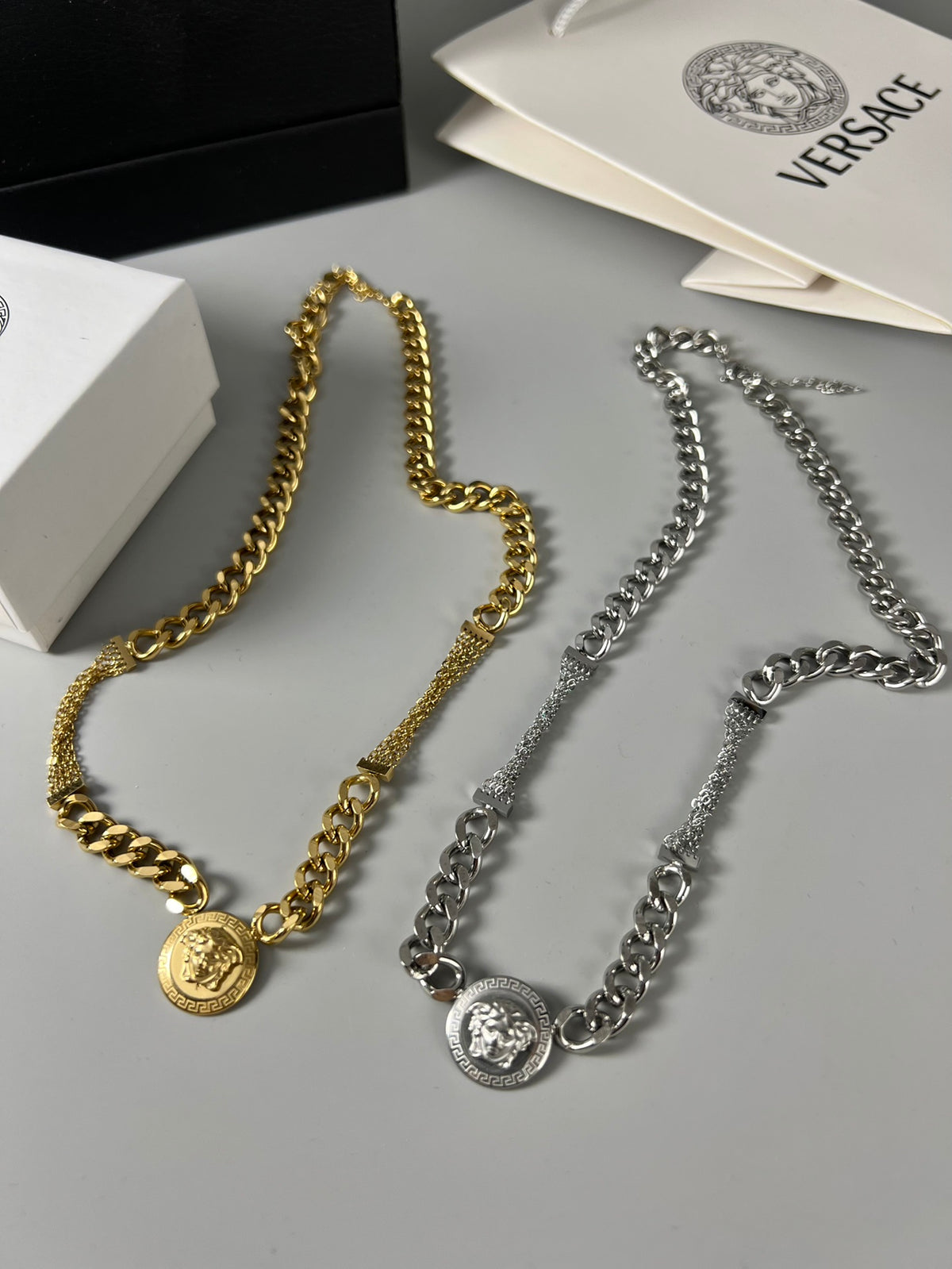 Medusa Head Pendant Necklace in Polished Metal-Tone – Design 03 front product view