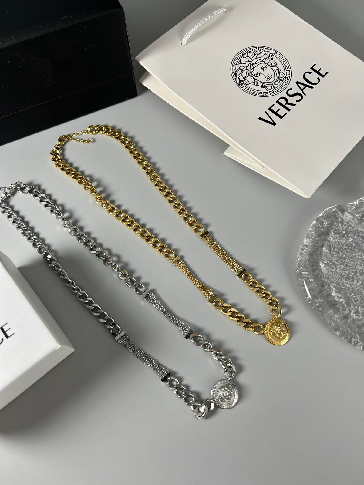 Medusa Head Pendant Necklace in Polished Metal-Tone – Design 01 main product view