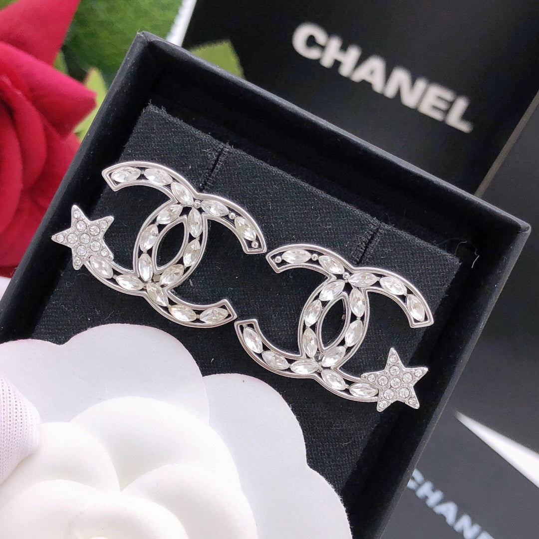 Double-C Emblem Stud Earrings in Polished Metal-Tone – Design 381 front product view