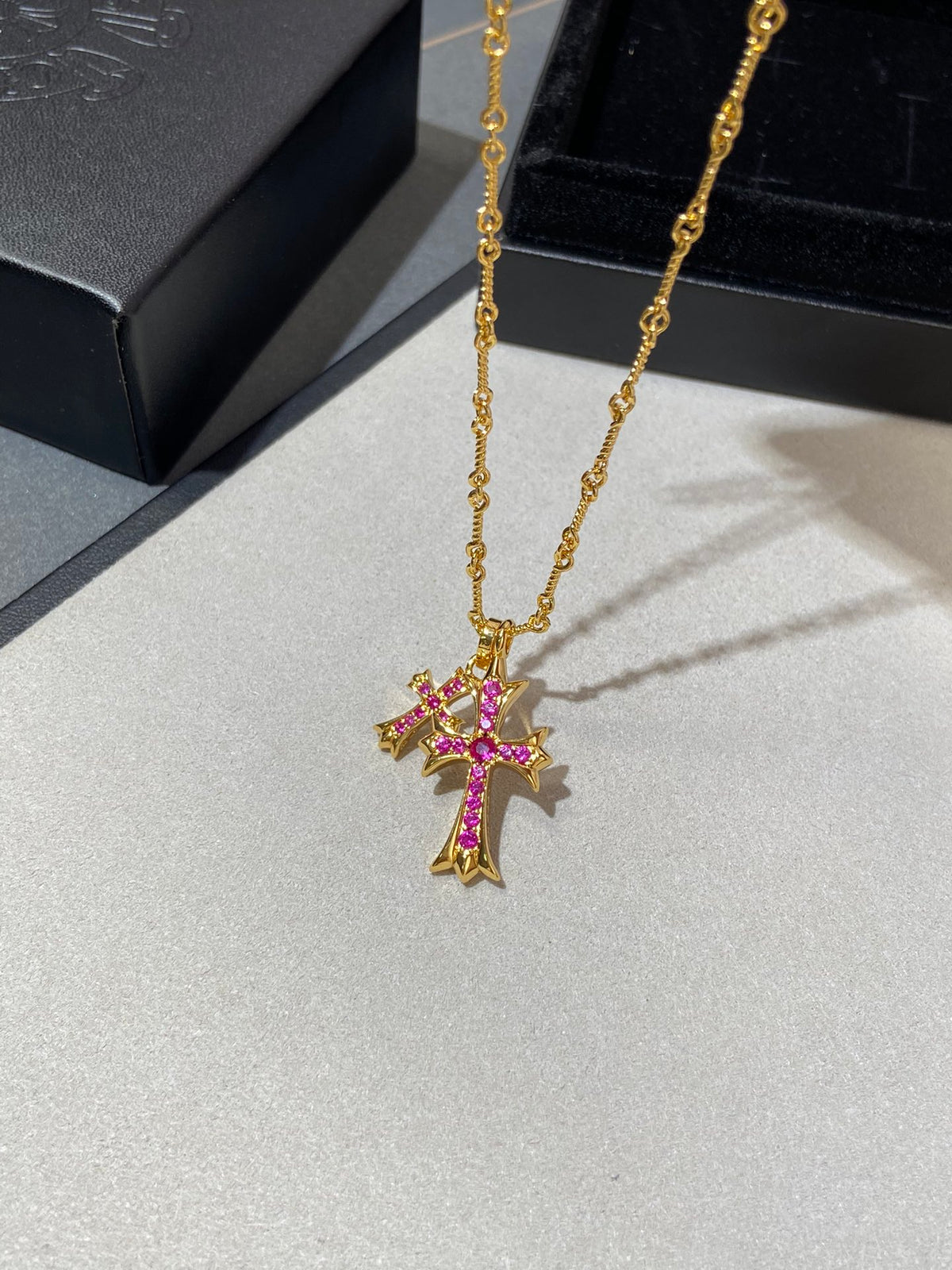 Double Cross Pendant Necklace in Metal-Tone – Design 03 detail view