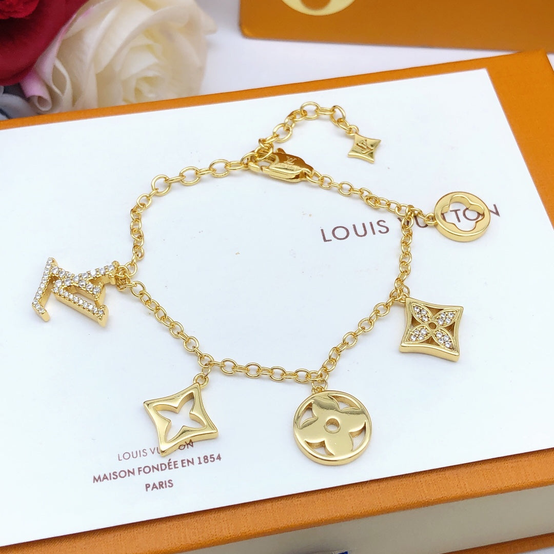 Geometric Emblem Bracelet in Gold-Tone – Design 052 detail view