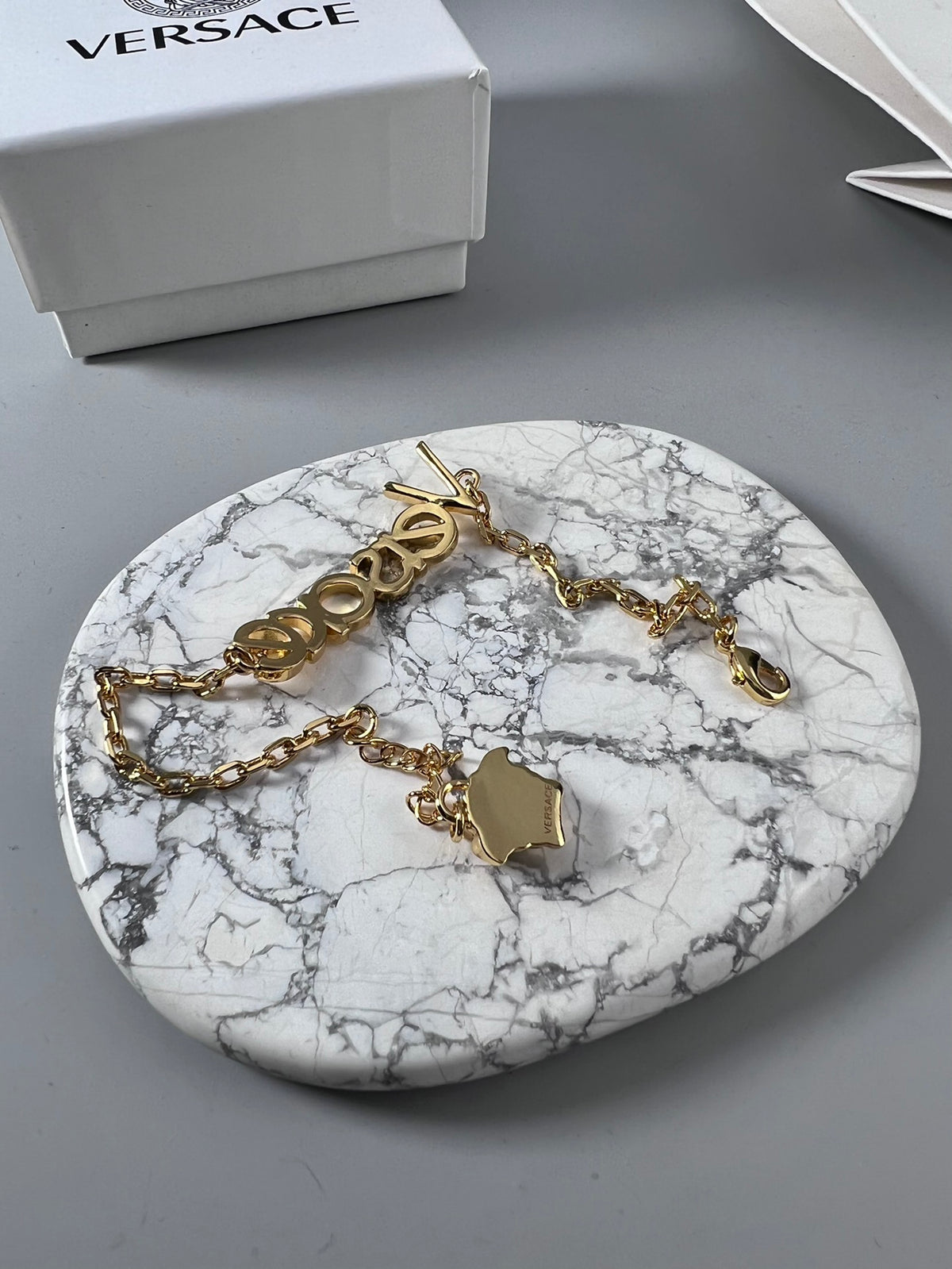 Statement Emblem Statement Bracelet in Polished Metal-Tone – Design 01 close-up detail