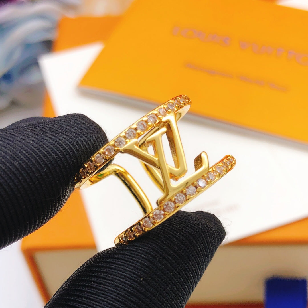 Geometric Emblem Statement Ring in Gold-Tone – Design 015 front product view