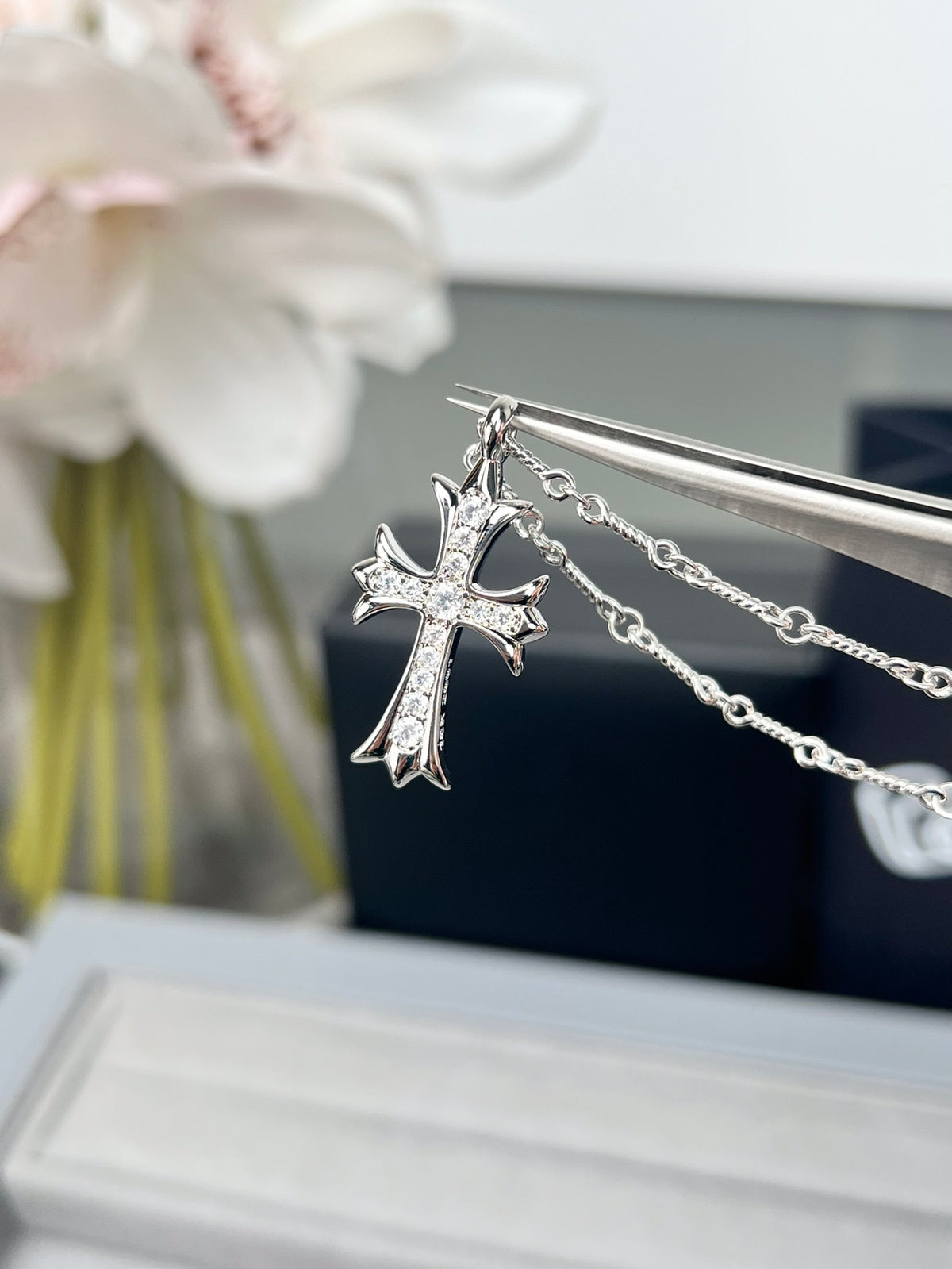Signature Emblem Pendant Necklace in Polished Metal-Tone – Design 057 side detail