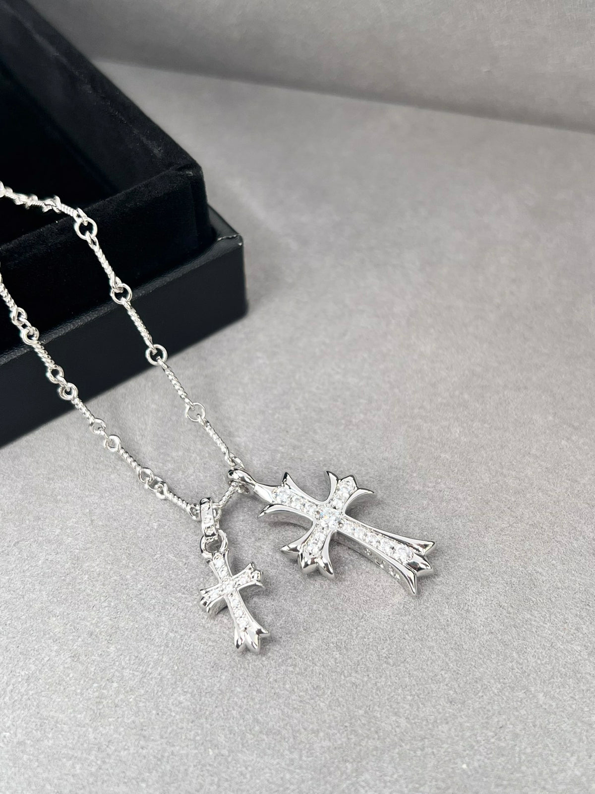 Double Cross Pendant Necklace in Metal-Tone – Design 01 front product view
