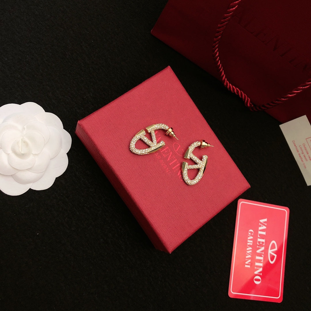 Signature Emblem Stud Earrings in Gold-Tone – Design 15 detail view