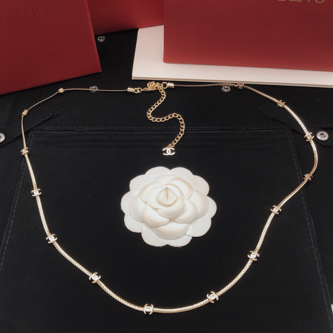 Signature Emblem Pendant Necklace in Gold-Tone – Design 061 side detail