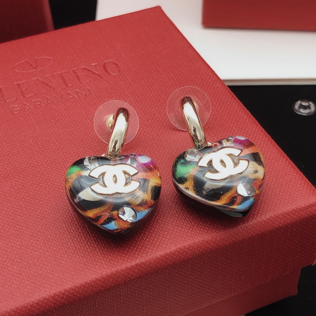 Heart Statement Earrings in Gold-Tone – Heart Detail detail view