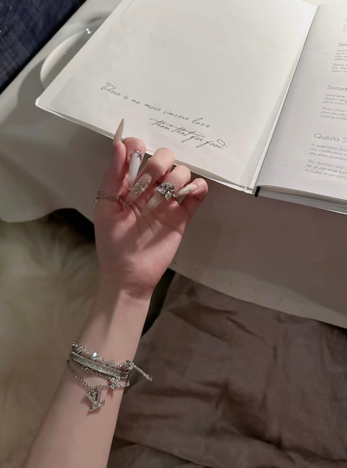 Geometric Emblem Bracelet in Silver-Tone – Silver Detail – Design 006 close-up detail