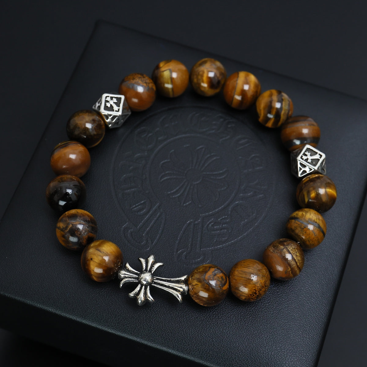 Gothic Emblem Beaded Bracelet in Antique Silver-Tone – Design 19 close-up detail