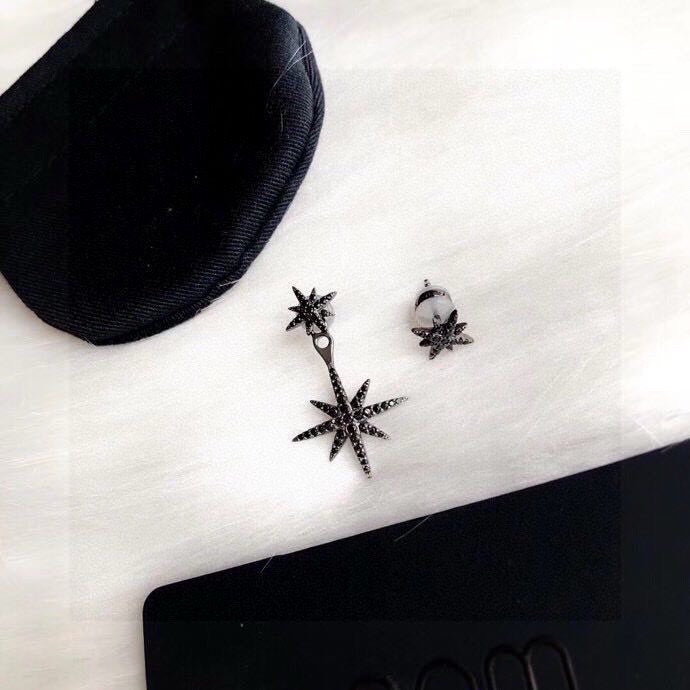 Shooting Star Stud Earrings in Black-Tone close-up detail