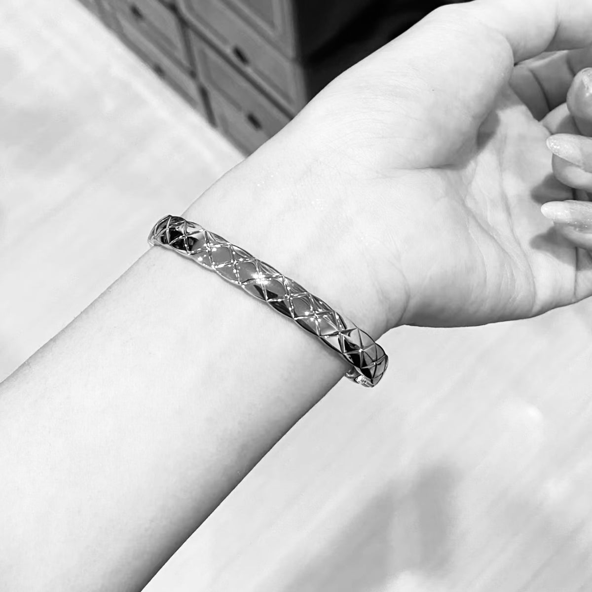 Signature Emblem Bangle in Gold-Tone – Design 008 main product view