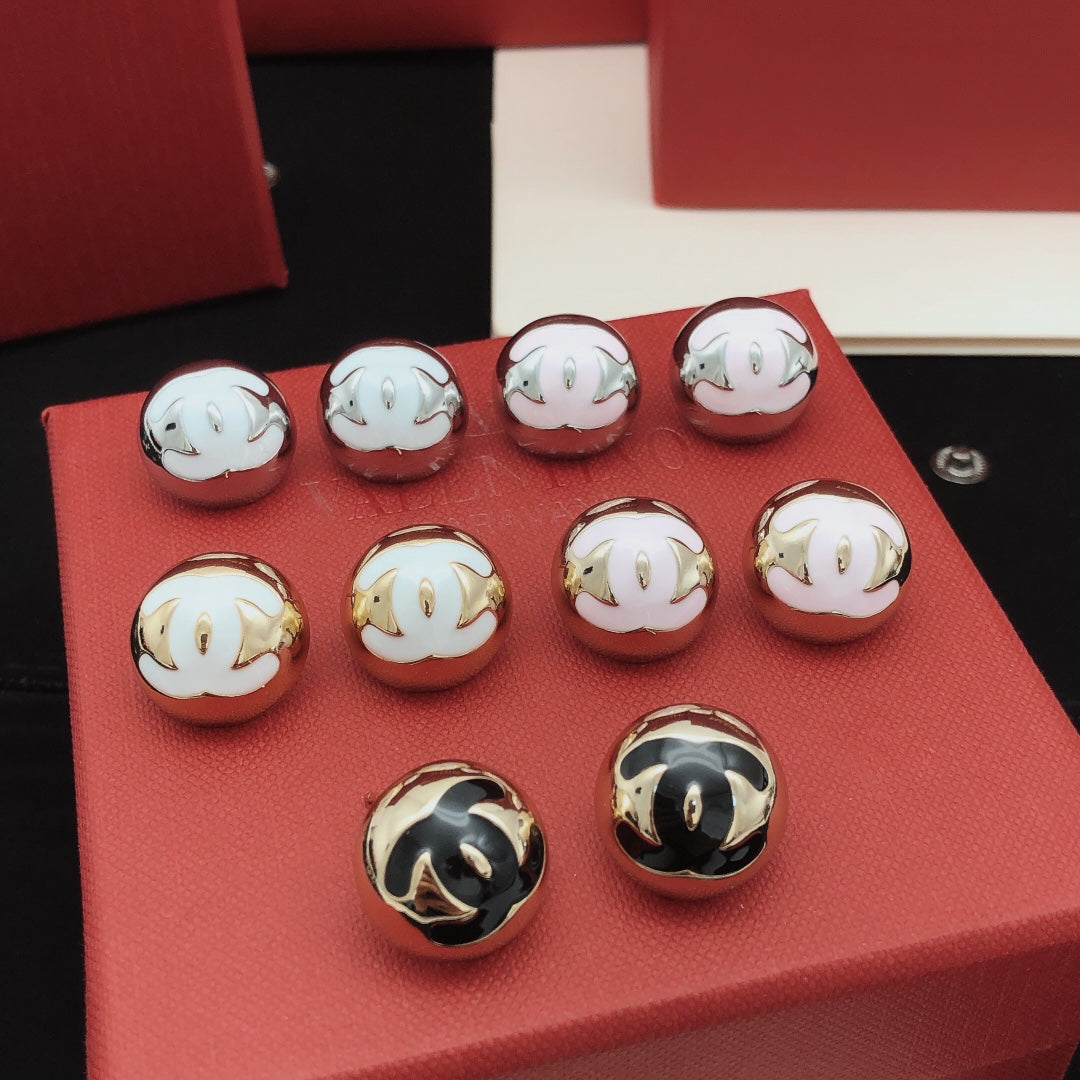 Round Stud Earrings in Gold-Tone – White Detail front product view