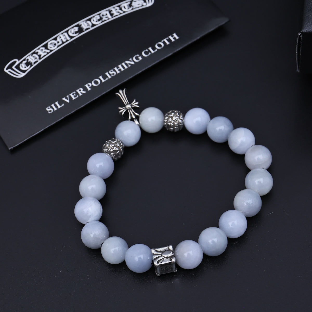 Gothic Emblem Beaded Bracelet in Antique Silver-Tone – Design 06 close-up detail