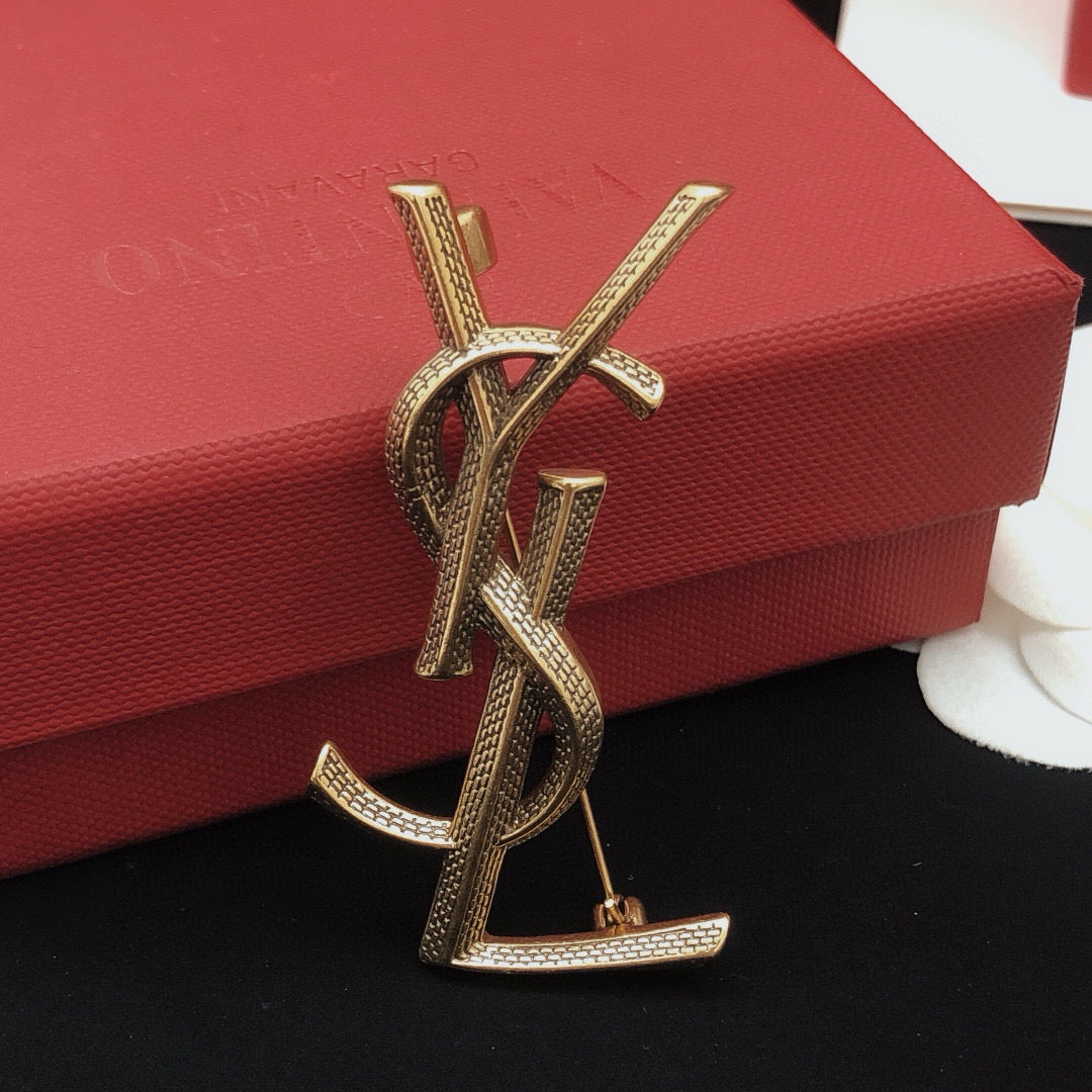 Snake-Scale Brooch in Gold-Tone main product view