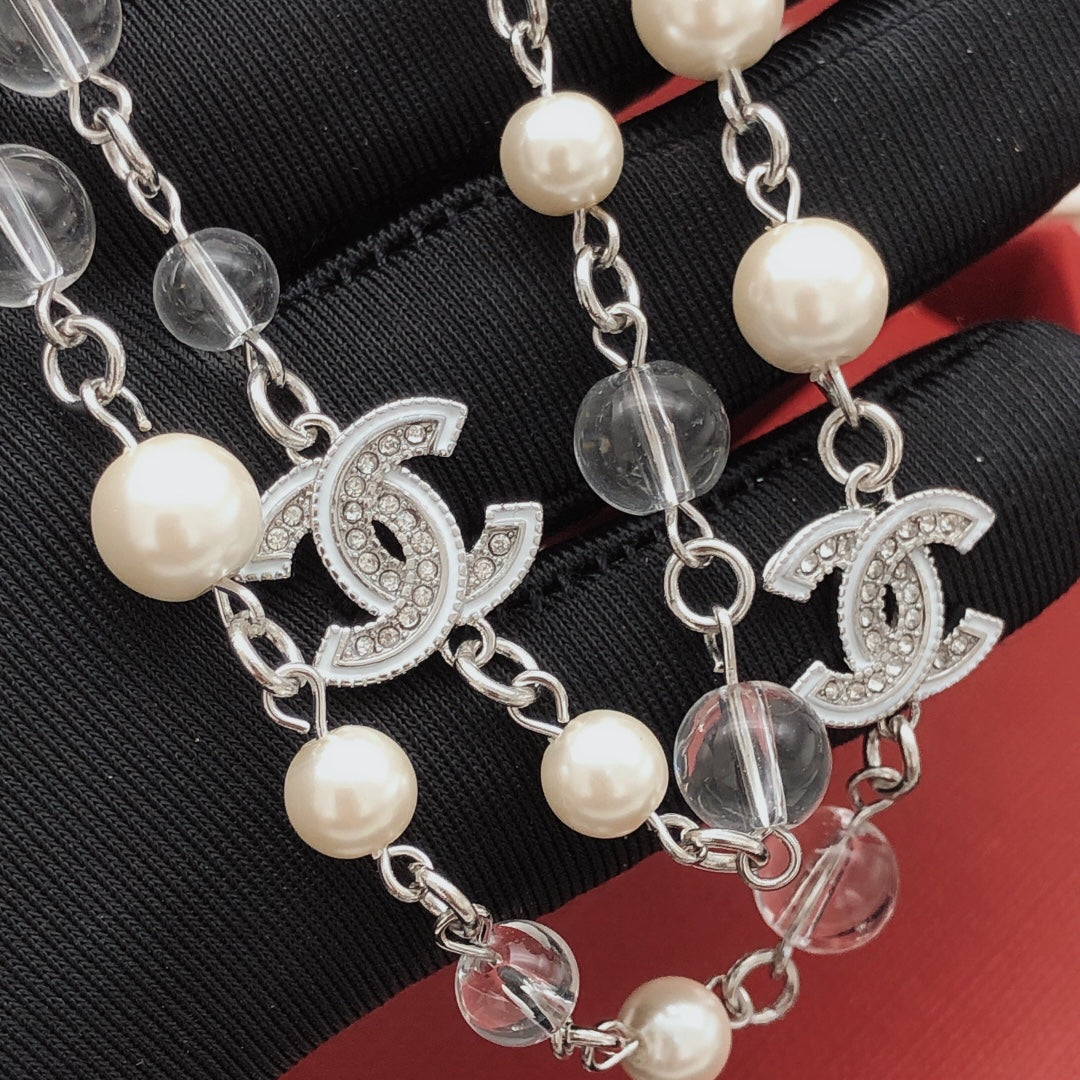 Pearl Pearl-Detail Pendant Necklace – Pearl Detail – Design 024 main product view