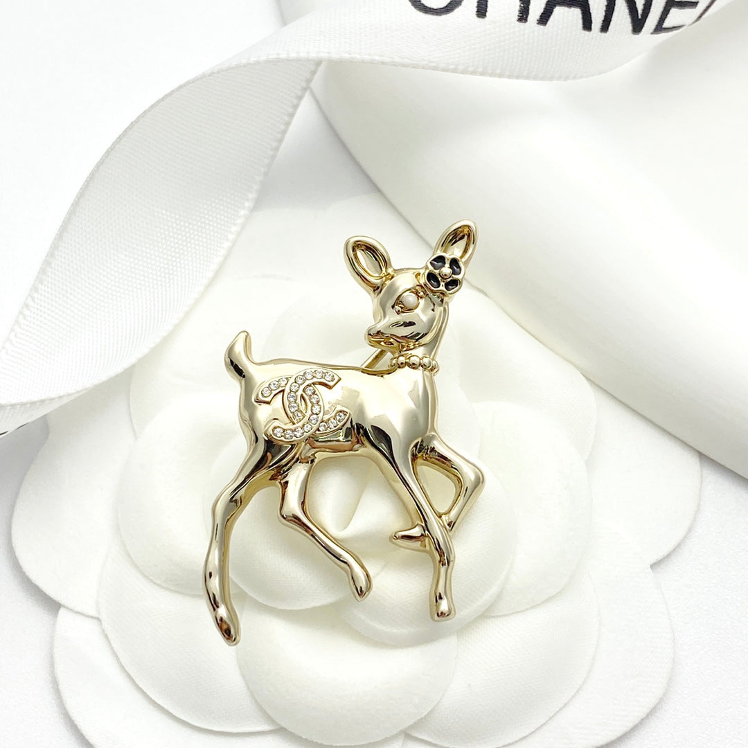 Camellia Brooch in Black-Tone front product view