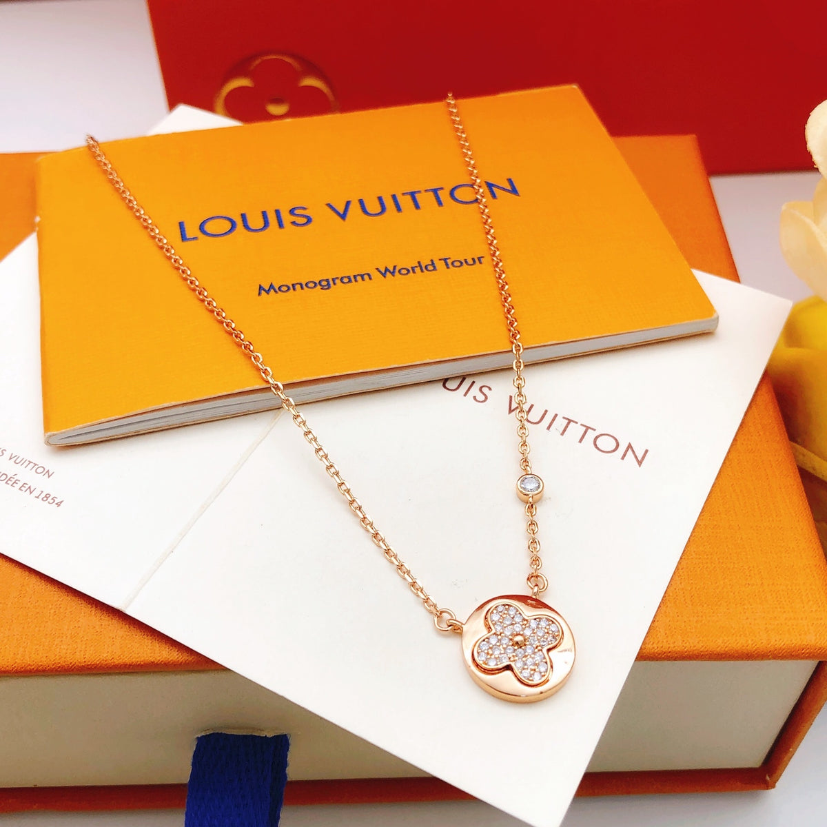 Floral Pendant Necklace in Rose-Gold-Tone – Rose Gold Detail – Design 003 main product view