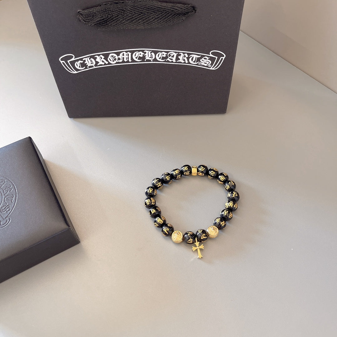 Gothic Emblem Beaded Bracelet in Antique Silver-Tone – Design 44 detail view