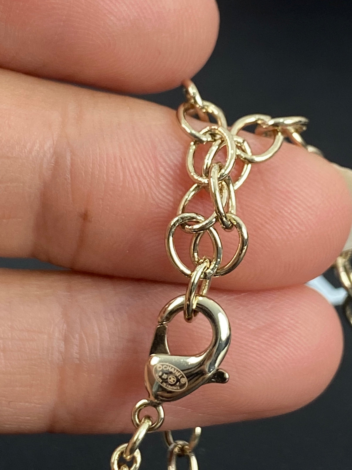 Pearl Pearl-Detail Pendant Necklace – Pearl Detail – Design 037 styled product view