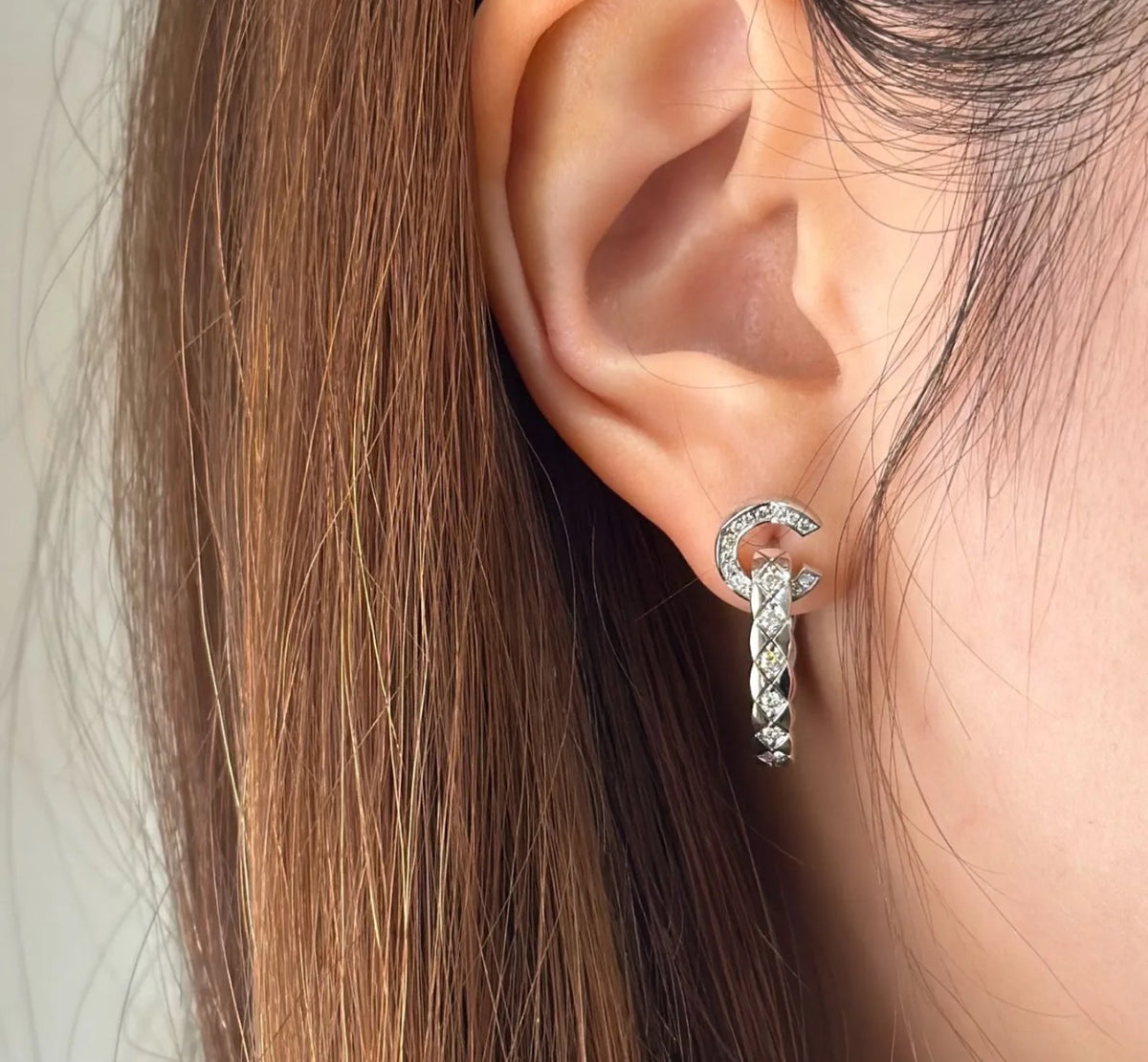 Pearl Pearl-Detail Statement Earrings – Pearl Detail – Design 002 styled product view