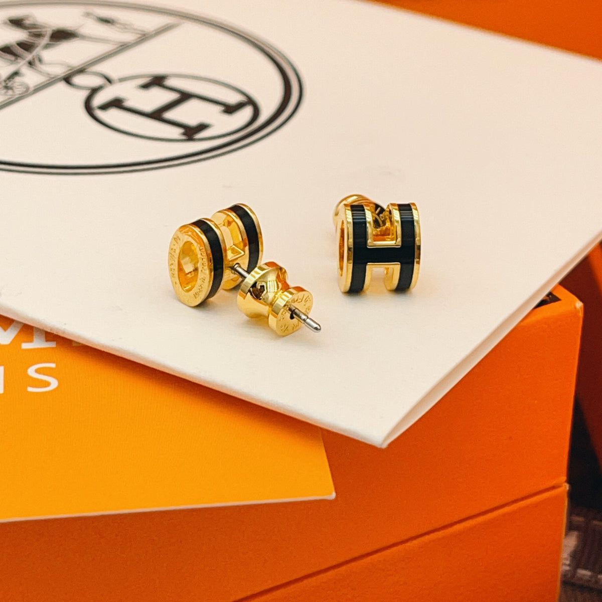 Geometric Emblem Stud Earrings in Gold-Tone – Gold Detail side detail