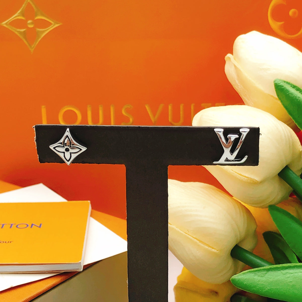 Geometric Emblem Stud Earrings in Silver-Tone – Silver Detail – Design 009 close-up detail