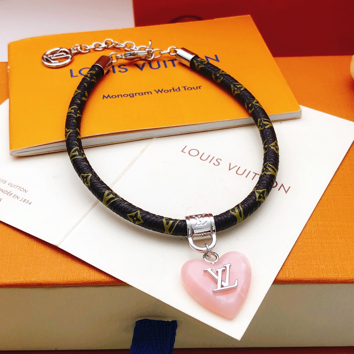 Heart Bangle in Gold-Tone – Design 003 front product view